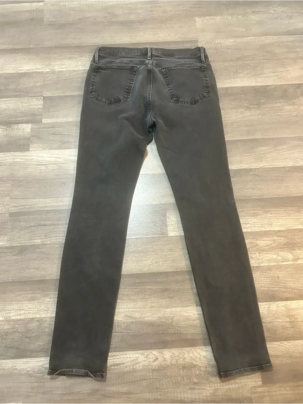 Frame Denim Women’s Washed Black Slim Jeans size 32
